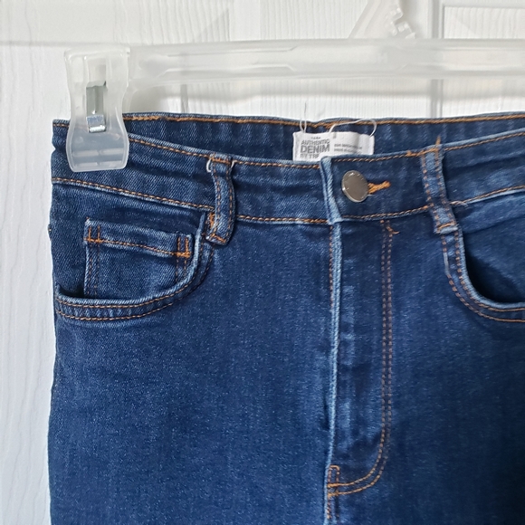 Zara Skinny Jeans - Picture 3 of 6